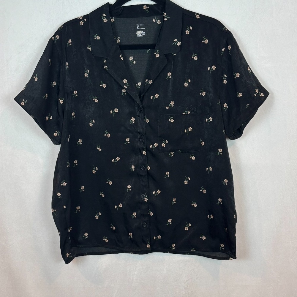 Gilly Hicks Womens Black Floral Satin Sleep Shirt Size Medium Classic Soft Sleep